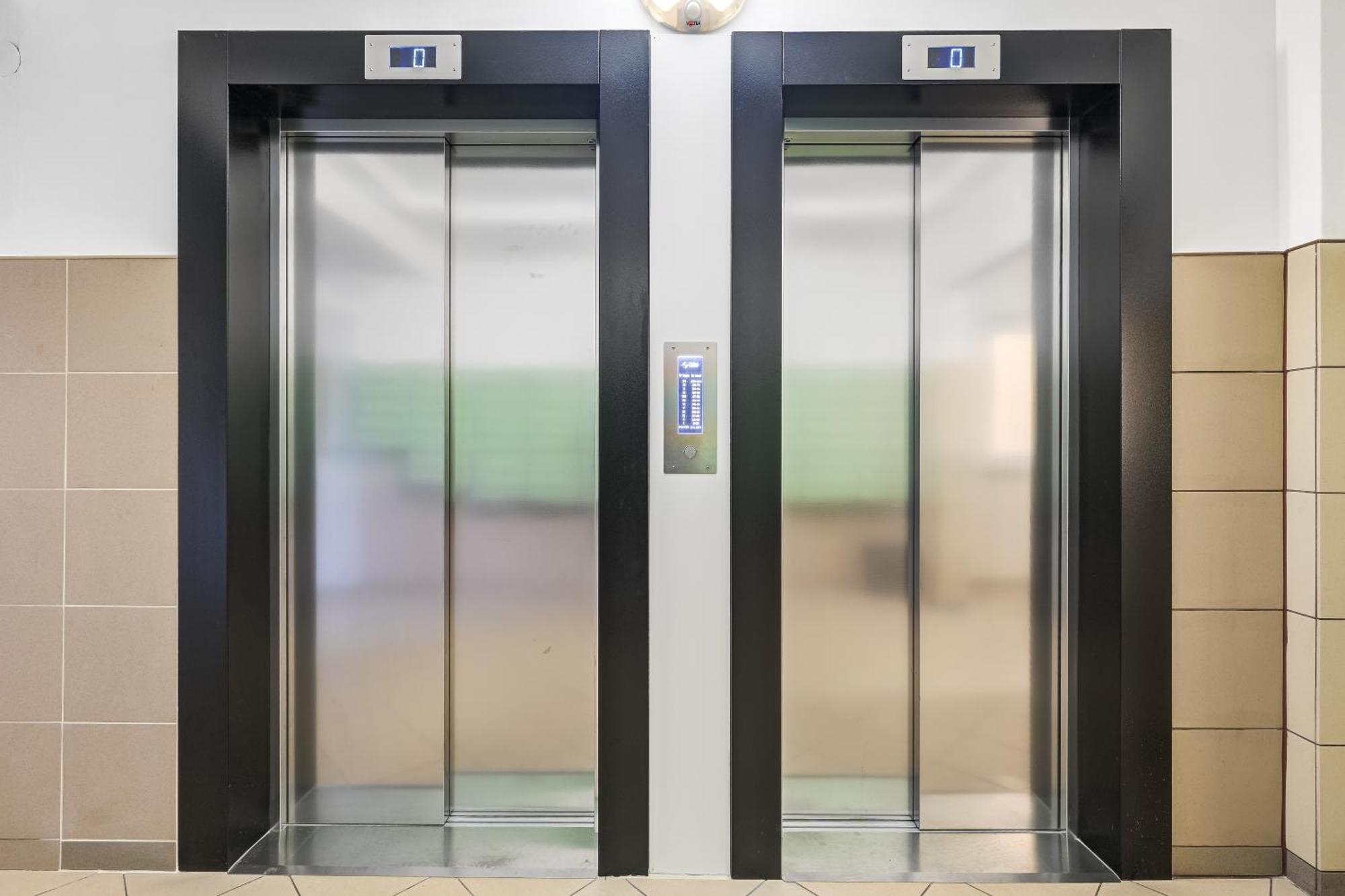 Andersena 190 B - 12 Pietro - 10 Min Cmkp - 5 Min Metro - 15 Min Centrum ワルシャワ エクステリア 写真